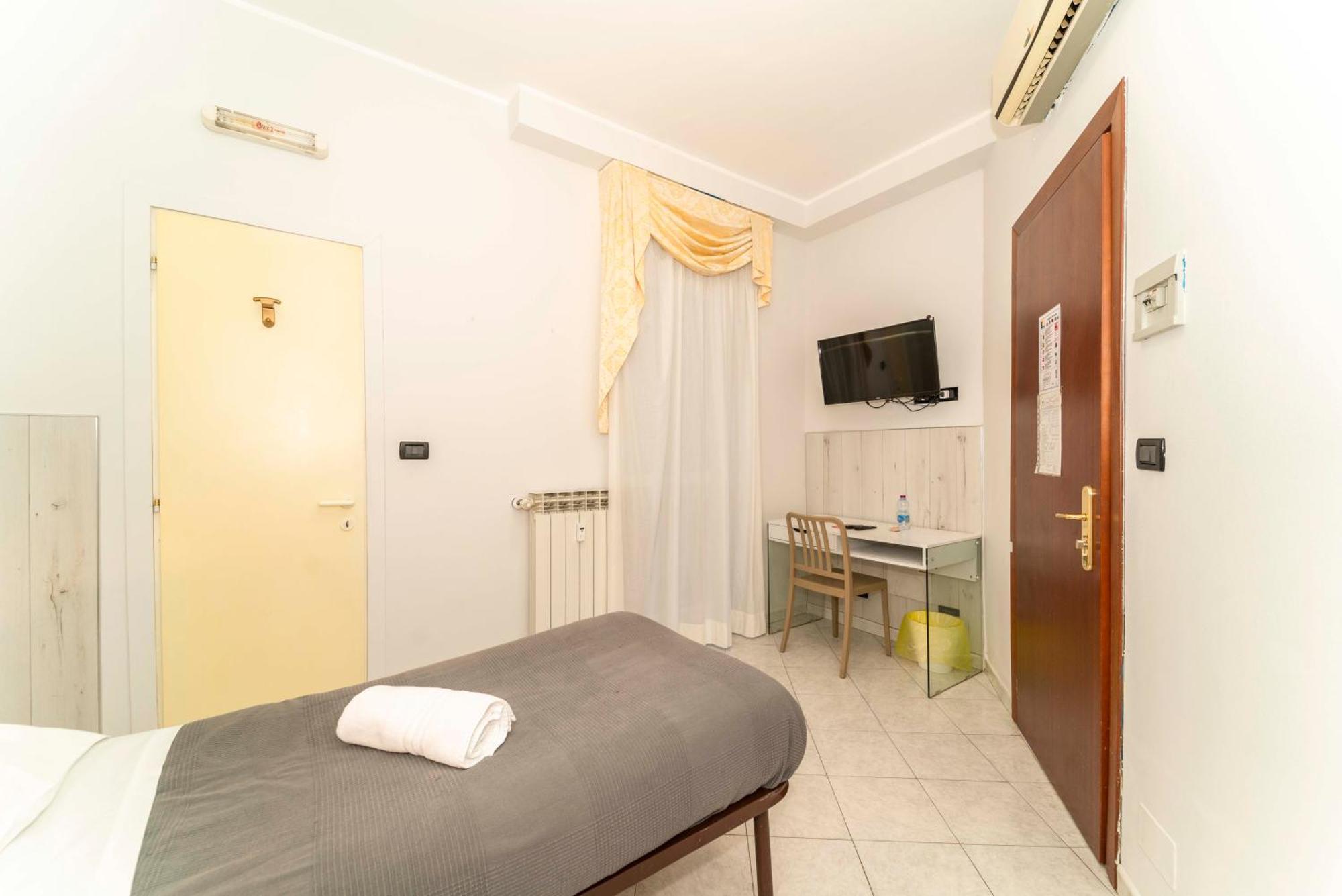 Hotel Cristallo 3*