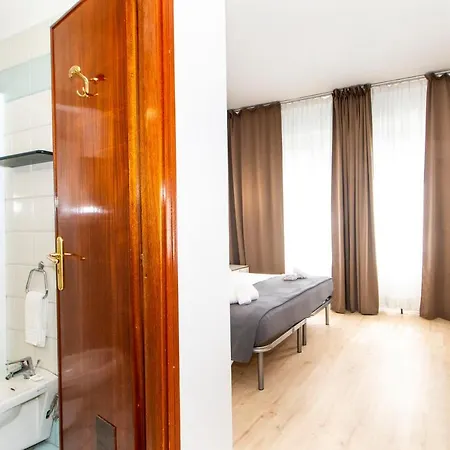 Hotel Cristallo Torino Esterno foto