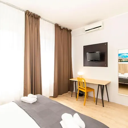 Hotel Cristallo Torino Esterno foto