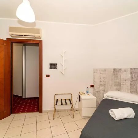 Hotel Cristallo Torino Esterno foto