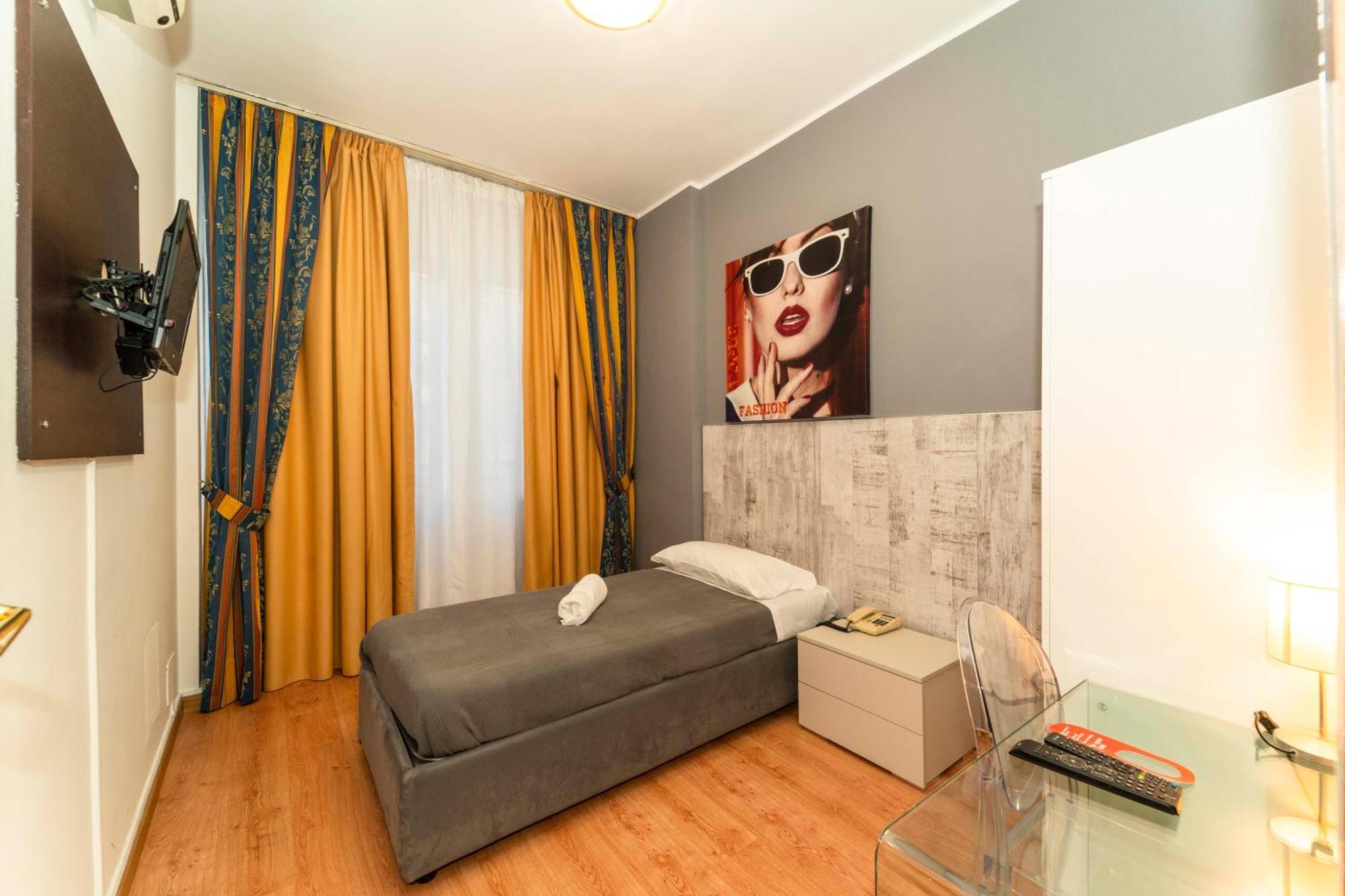 Cristallo Hotel 3*